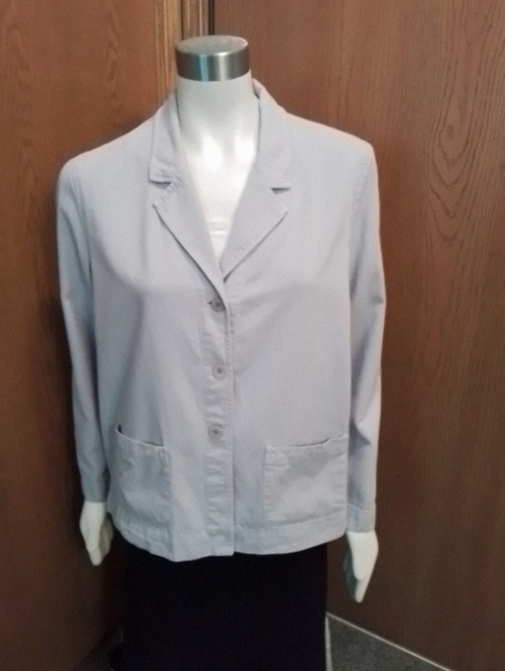Eileen Fisher Lavender Button-Front Notch Collar Blazer, Tencel/Cotton, Size L.